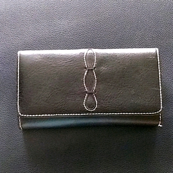 Solid Black wallet with white embroidery - Picture 1 of 6